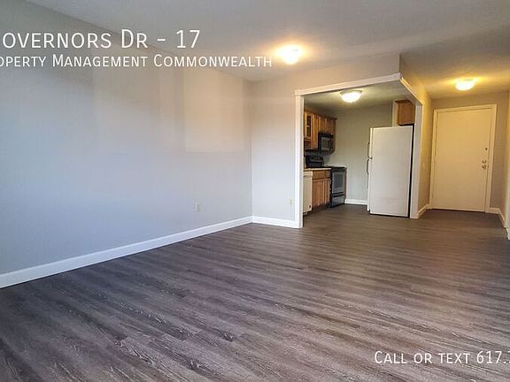 4th image of 900 Governors Dr APT 17