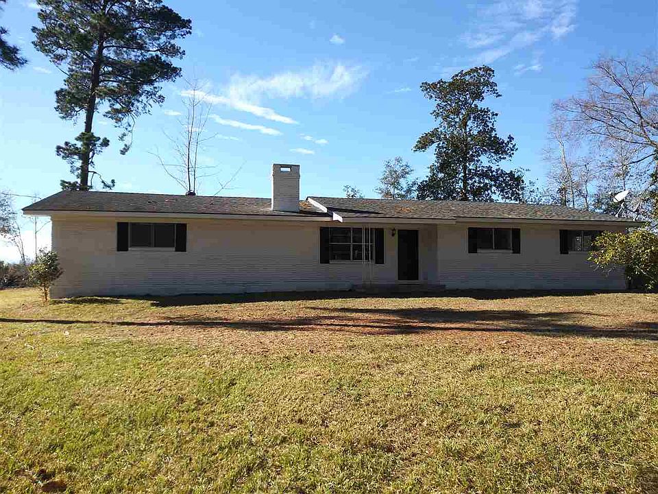 1st image of 825 Denton Dr