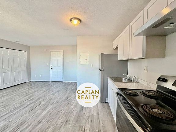 3rd image of 1407 Chapel St #C7