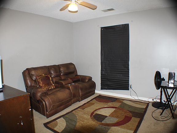 4th image of 5930 Cottage Hill Dr
