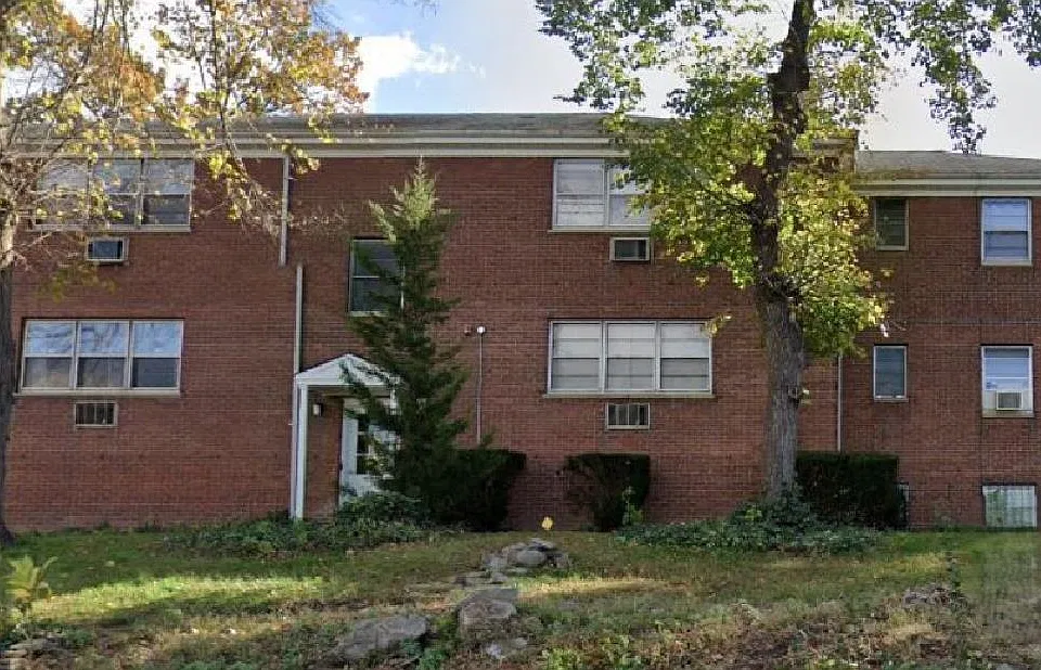 513-515 Grand Ave #J