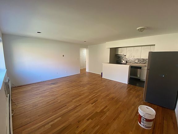 2nd image of 7541 113th St APT 2