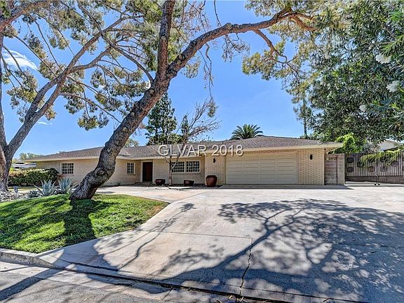 2nd image of 3729 Greencrest Dr