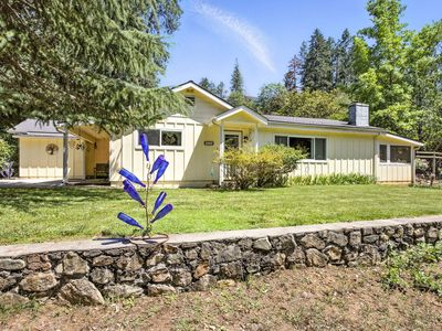831 Savage Creek Rd, Grants Pass, OR, 97527