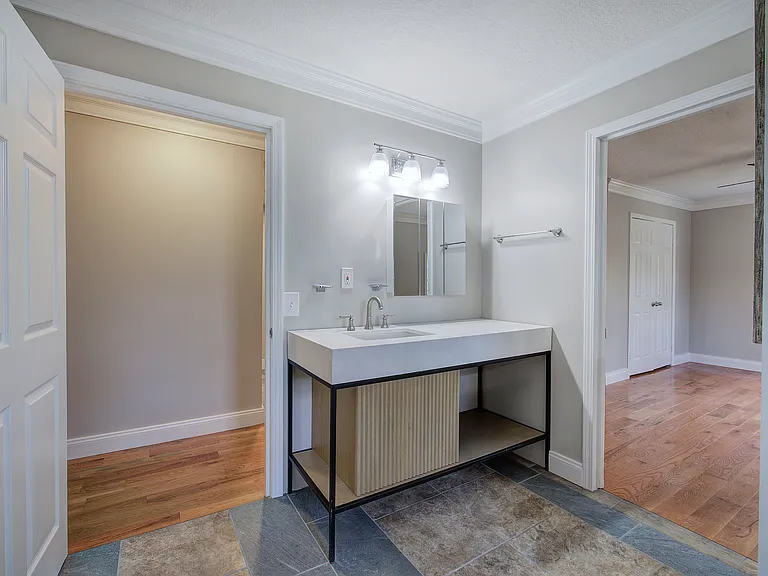 838 Spring Place Rd — Photo 15