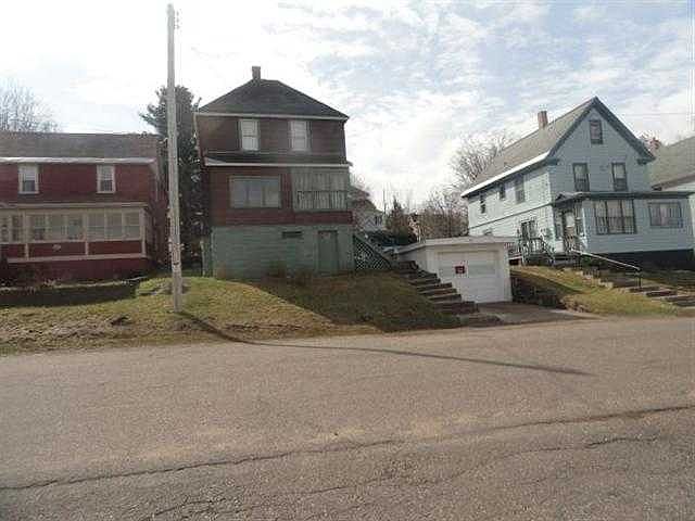1st image of 403 W Douglass Ave