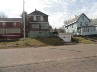 403 W Douglass Ave, Houghton, MI 49931