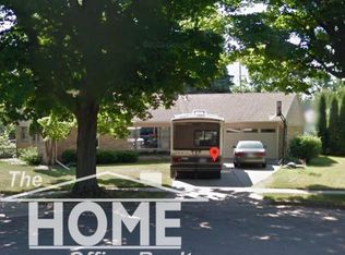 1721 Dover Pl, Lansing, MI 48910