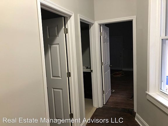 4th image of 1805 N 33rd St #1
