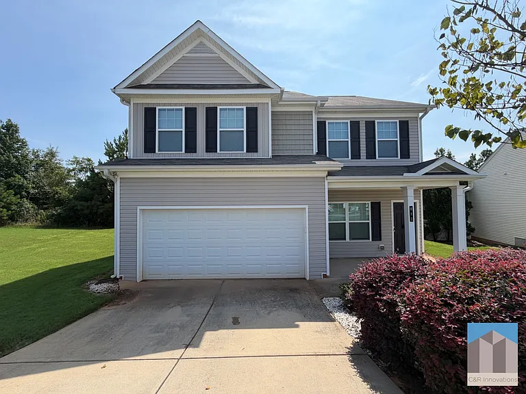 881 Franklin Mill Trce — Photo 1