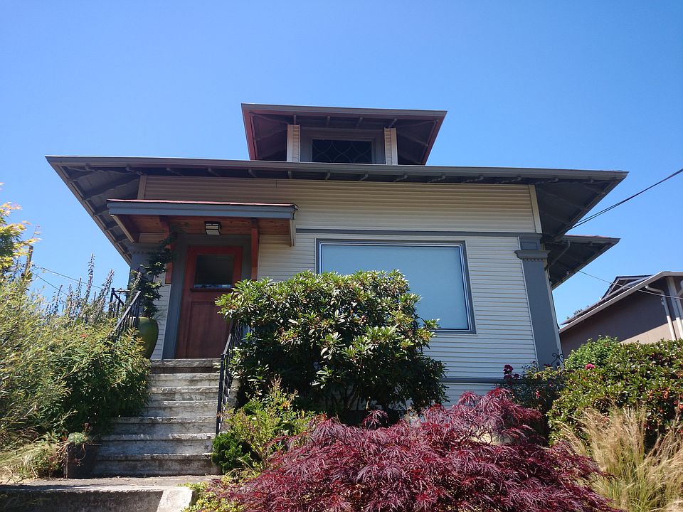 2nd image of 1503 25th Ave