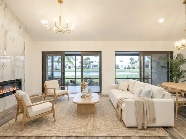 3733 Cape Pointe Circle, Jupiter, FL 33477