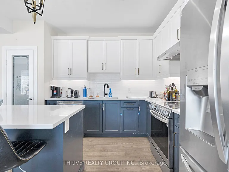 1011 Riverbend Rd — Photo 12