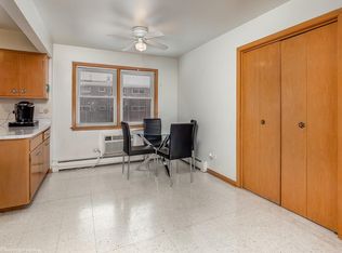9515 S Kostner Ave #2E, Oak Lawn, IL 60453