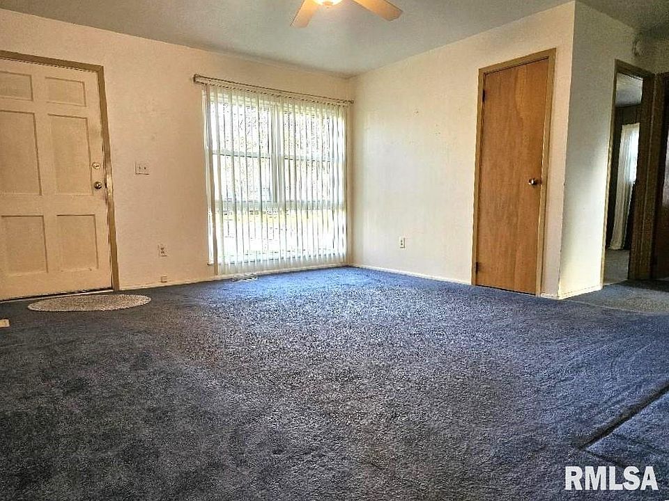 1701 Florence Ave, Pekin, IL 61554 Zillow