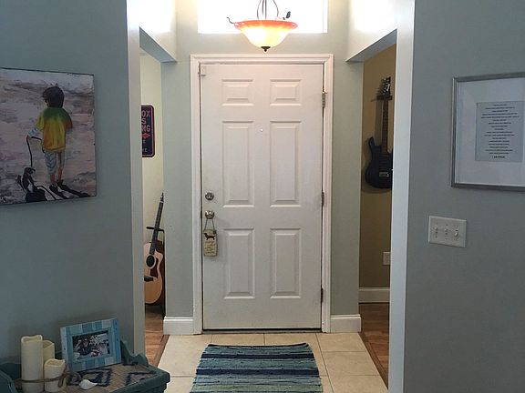 Entry Foyer