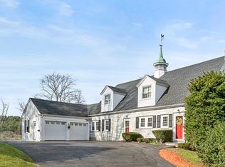 76 Fellsview Rd, Stoneham, MA 02180