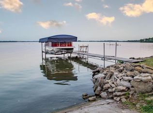 W9505 Stone Ledge Rd, Beaver Dam, WI 53916