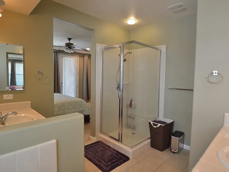 4444 Chancery Ln — Photo 12