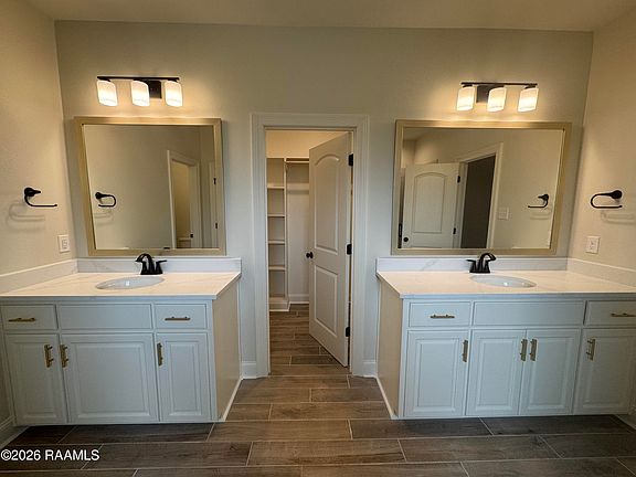 5th image of 317 Appleby Way