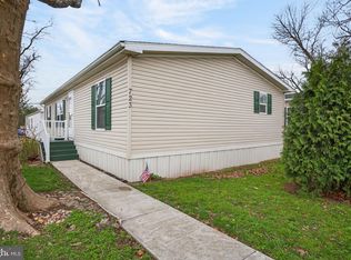 723 Sherry Ln, Lancaster, PA 17601