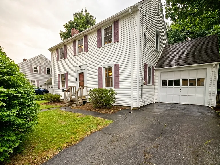 73 Clemons St — Photo 1