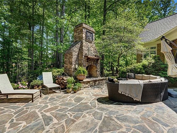 4th image of 7001 Lake Henson Dr
