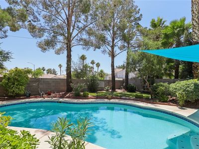 3320 Indian Moon Dr, Las Vegas, NV, 89129