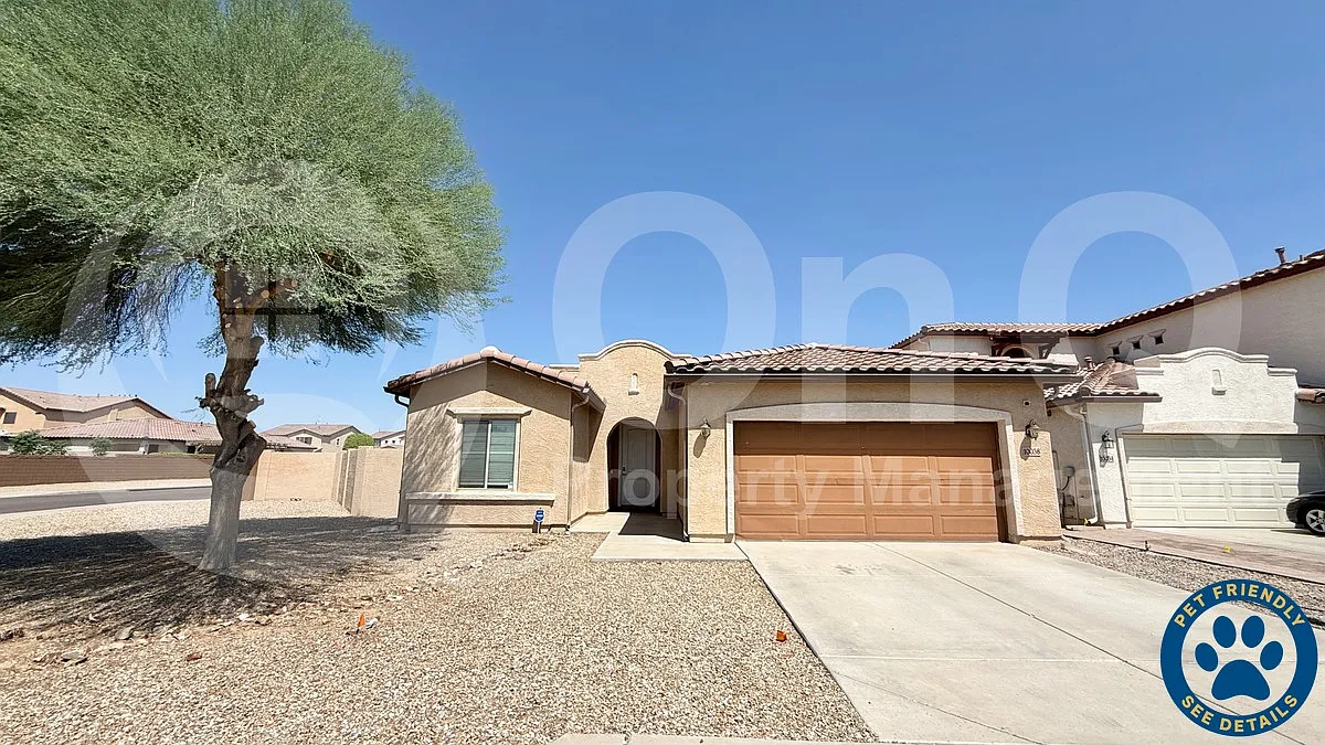 4 bed, 2.0 bath, 1809 sqft, $3,000 — Photo 1