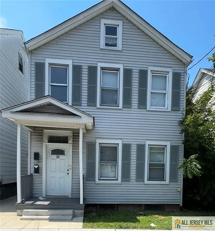 21 Courtland St photo 1
