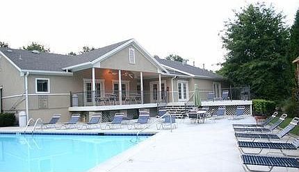 Stonepark Pool