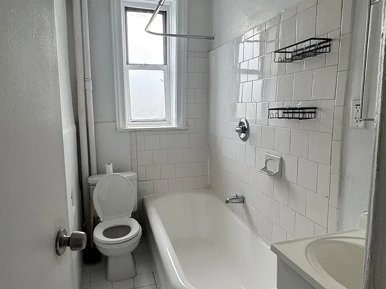 1214 Avenue K #3G — Photo 13