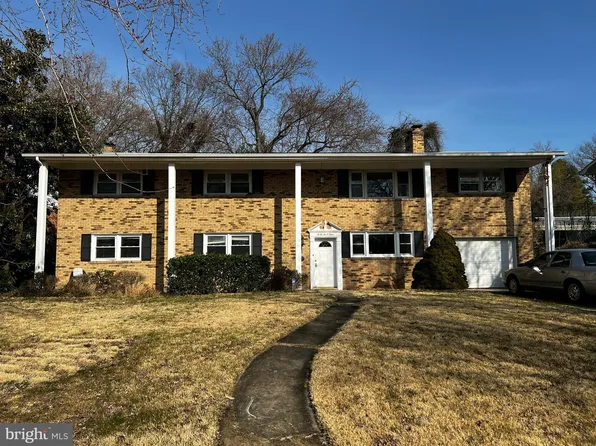 4604 Westridge Pl, Temple Hills, MD 20748