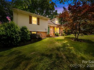 4901 White Oak Rd, Charlotte, NC 28210