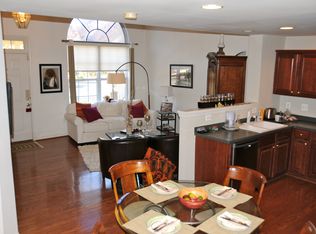 1871 Crescent Park Dr, Reston, VA 20190