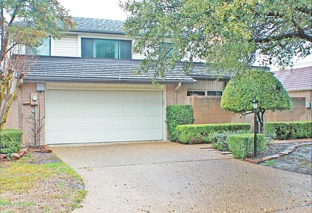 1st image of 14 Crown Pl