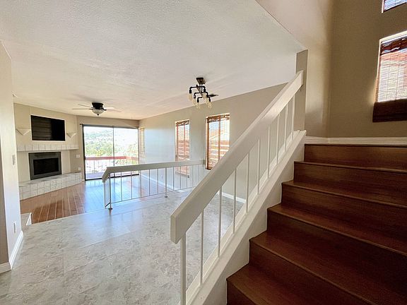 5th image of 2922 La Costa Ave