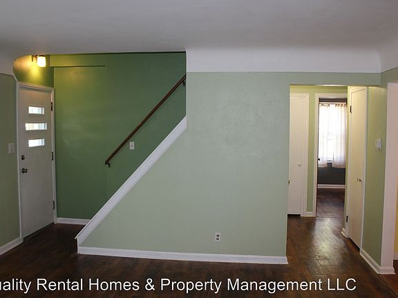 3rd image of 2466 Lanning Dr