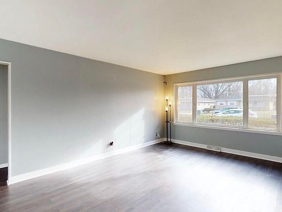 2nd image of 3635 Nebraska Dr