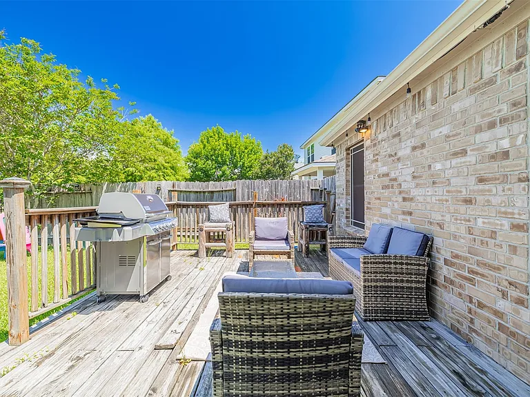24435 Cornell Park Ln — Photo 22