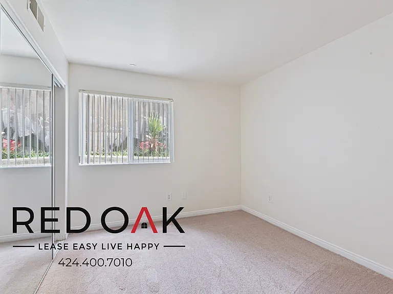 326 S Westlake Ave #102 — Photo 9