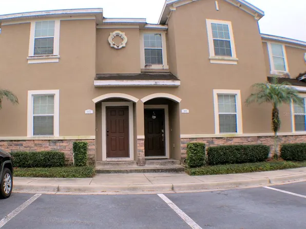 1873 Greenwood Valley Dr, Plant City, FL 33563