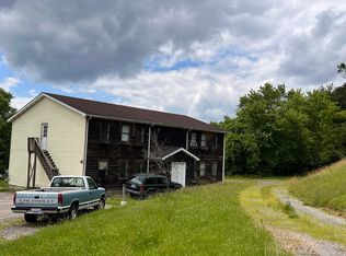 2010 Hoods Creek Pike, Ashland, KY 41101