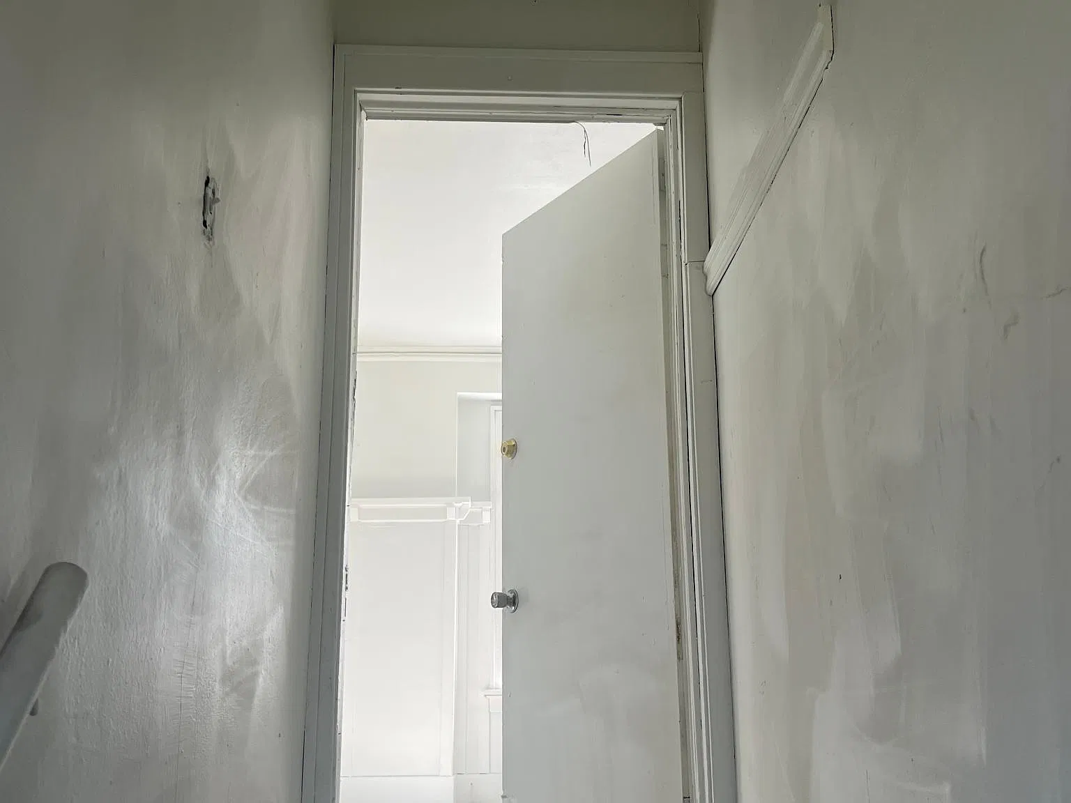 3 bed, 1200 sqft, $1,100 — Photo 4