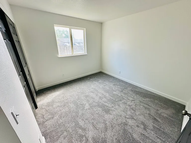 306 Quail Cove Cir — Photo 14