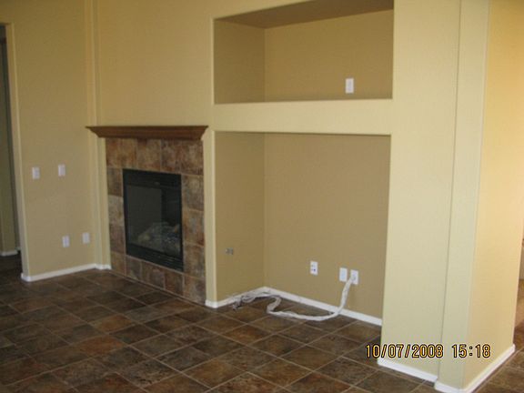 3rd image of 15410 W Montecito Ave