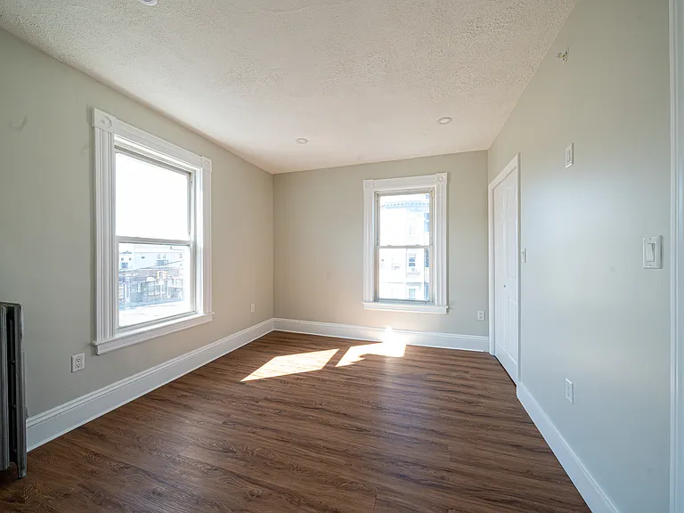 7 Cherry St #1 — Photo 6
