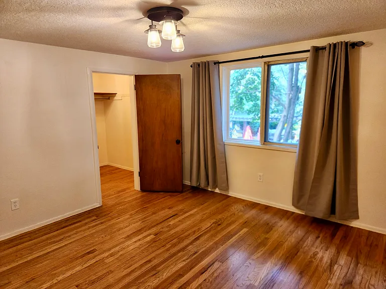 1730 W Pacific Ave #1B — Photo 3