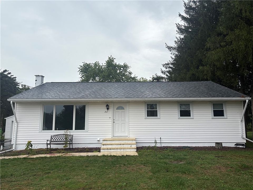 1st image of 22 Ponderosa Dr