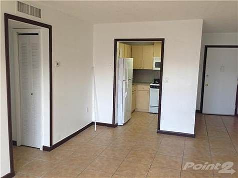 3rd image of 1755 NE 164th St APT 211